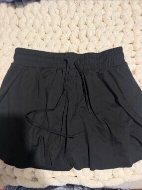 Z Supply Black Women's Drawstring Waist Skort